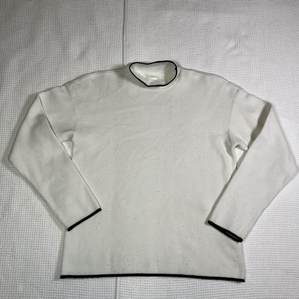 Heavy weight Anthropologie white mock neck sweater size Small